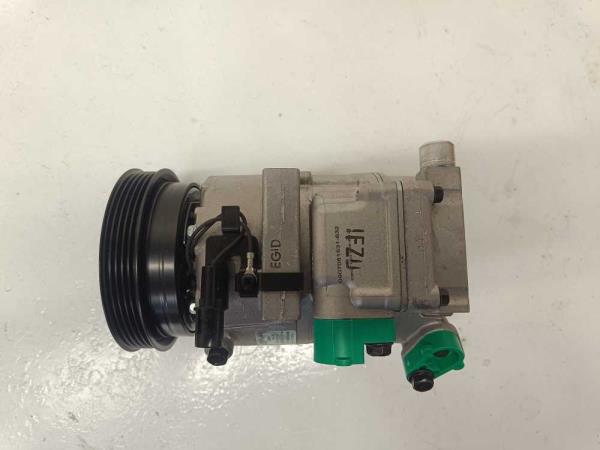 COMPRESSEUR DE CLIMATISATION HYUNDAI/ KIA - Vue 2